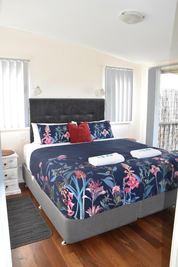 Surfside Ocean Beach Denmark Holiday Accommodation ภายนอก รูปภาพ